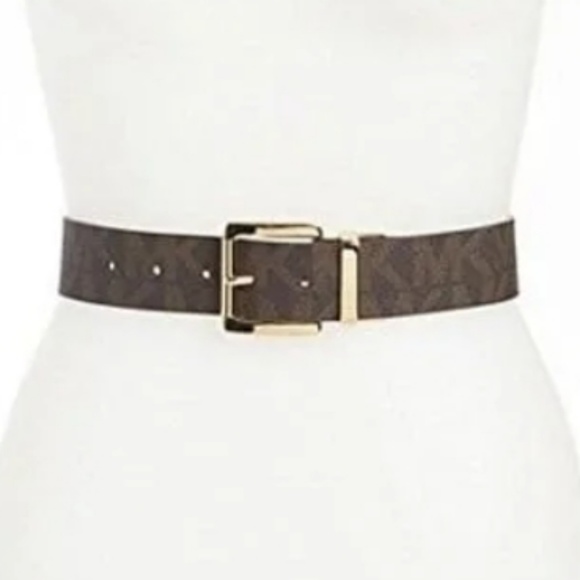 Michael Kors | Reversible Belt - Picture 2 of 8